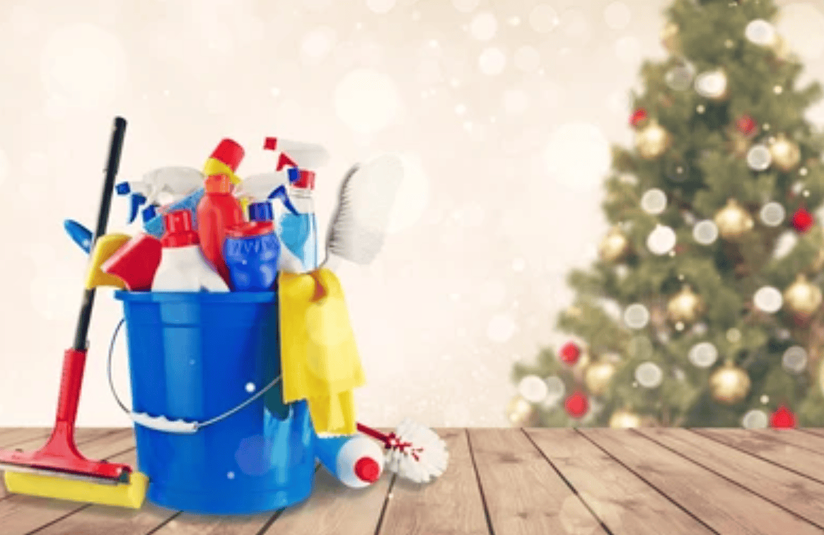 5 TIPS FOR A SPARK-TACULAR CLEANING UP AFTER YOUR CHRISTMAS PARTY