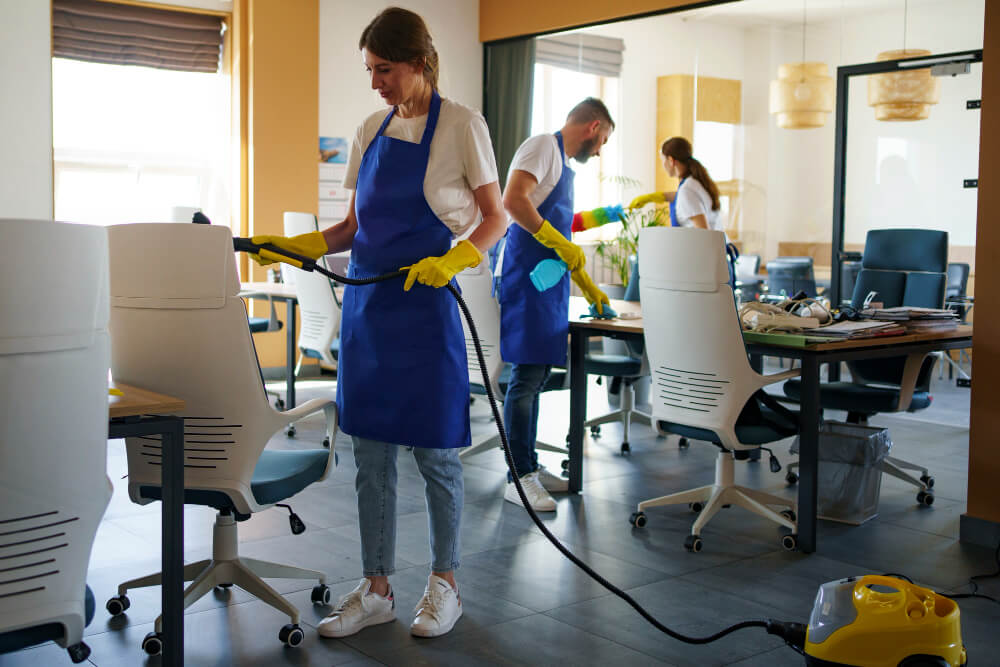 Top 5 Reasons to Schedule a Professional Office Deep Cleaning Before the New Year